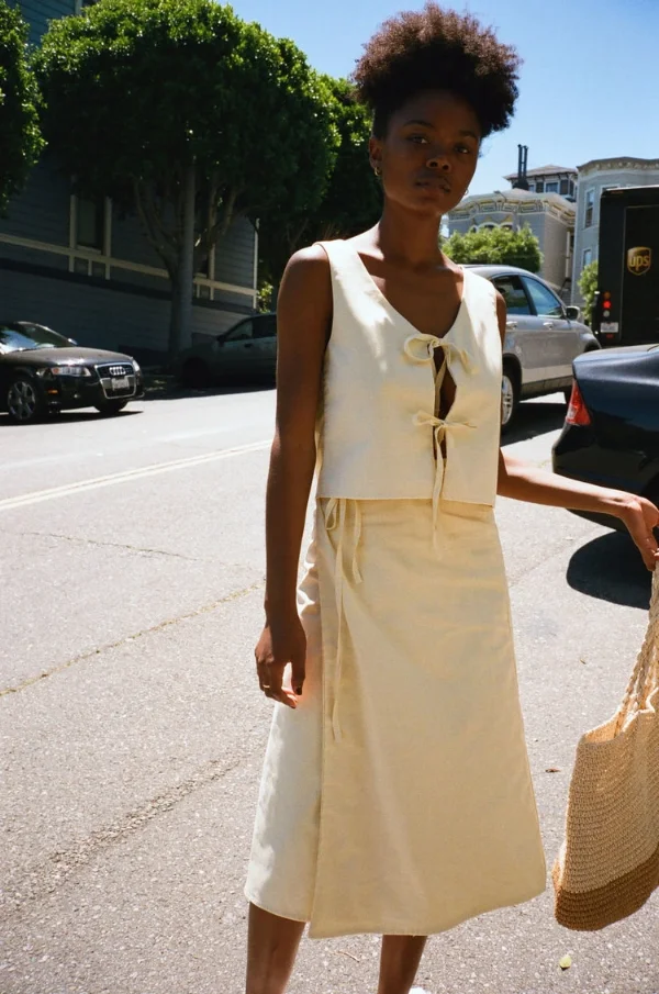 How to style pastel into your wardrobe ...via DNAMAG