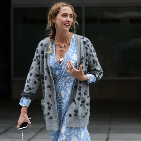 The cozy cardis you need for fall /// DNAMAG.co