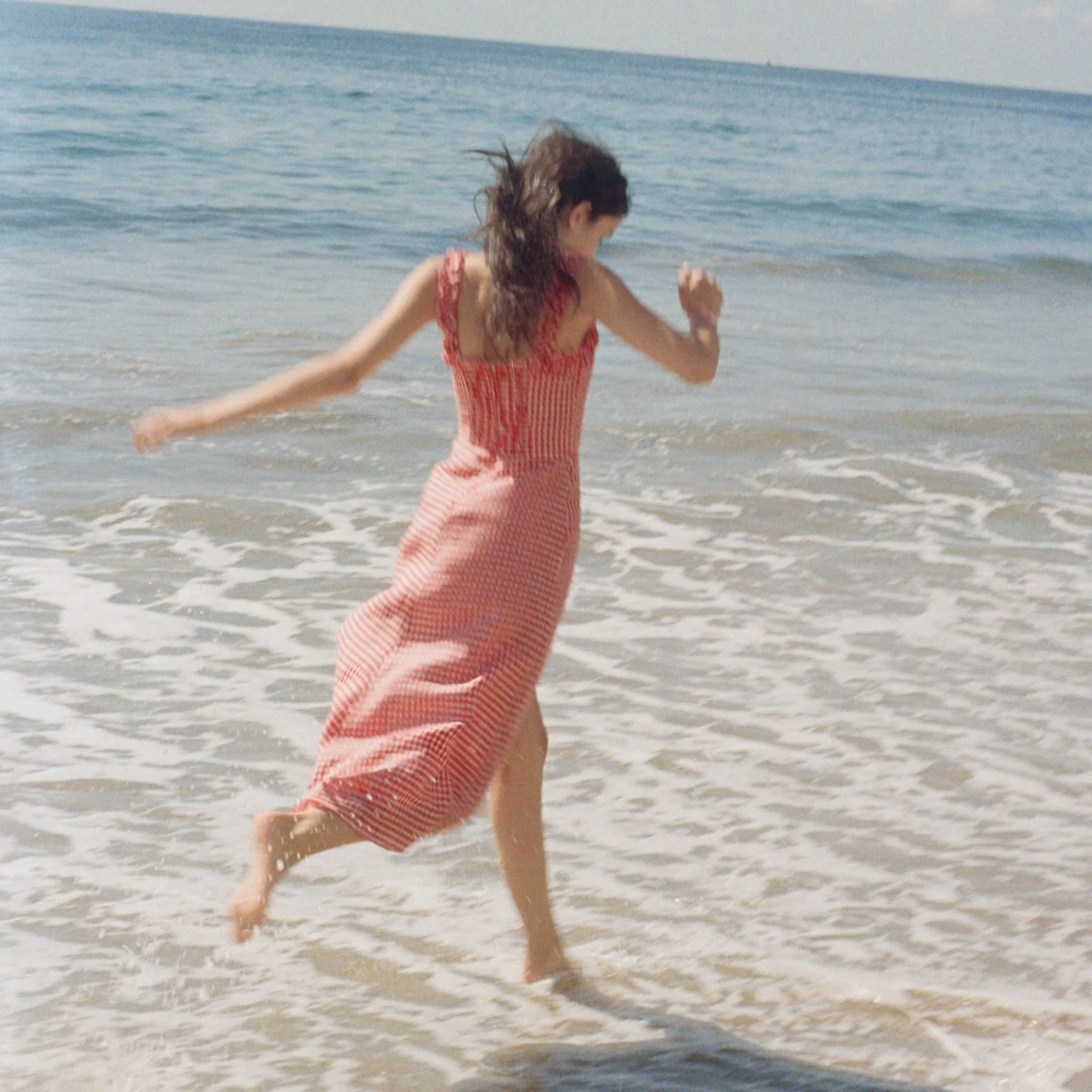 Reformation Hiring Jr Graphic Designer (LA) 