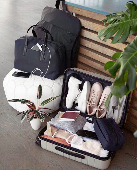 Awaytravel.com