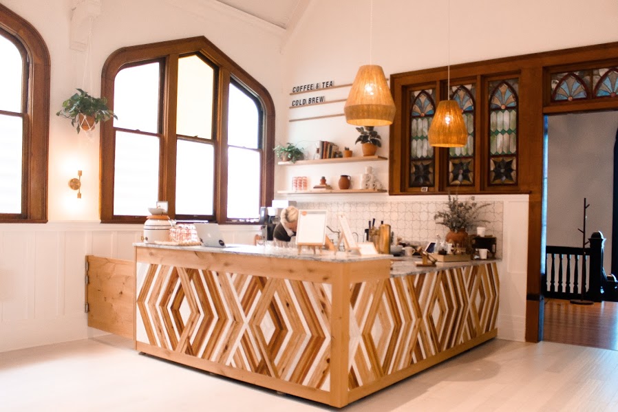 Take a look inside The Assembly, a women's clubhouse in San Francisco // DNAMAG (ph: Alexandria Yip)