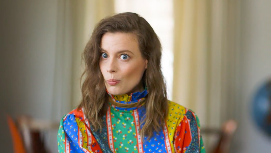 Linked In: Sad Hot Girls (Dating in New York City) 