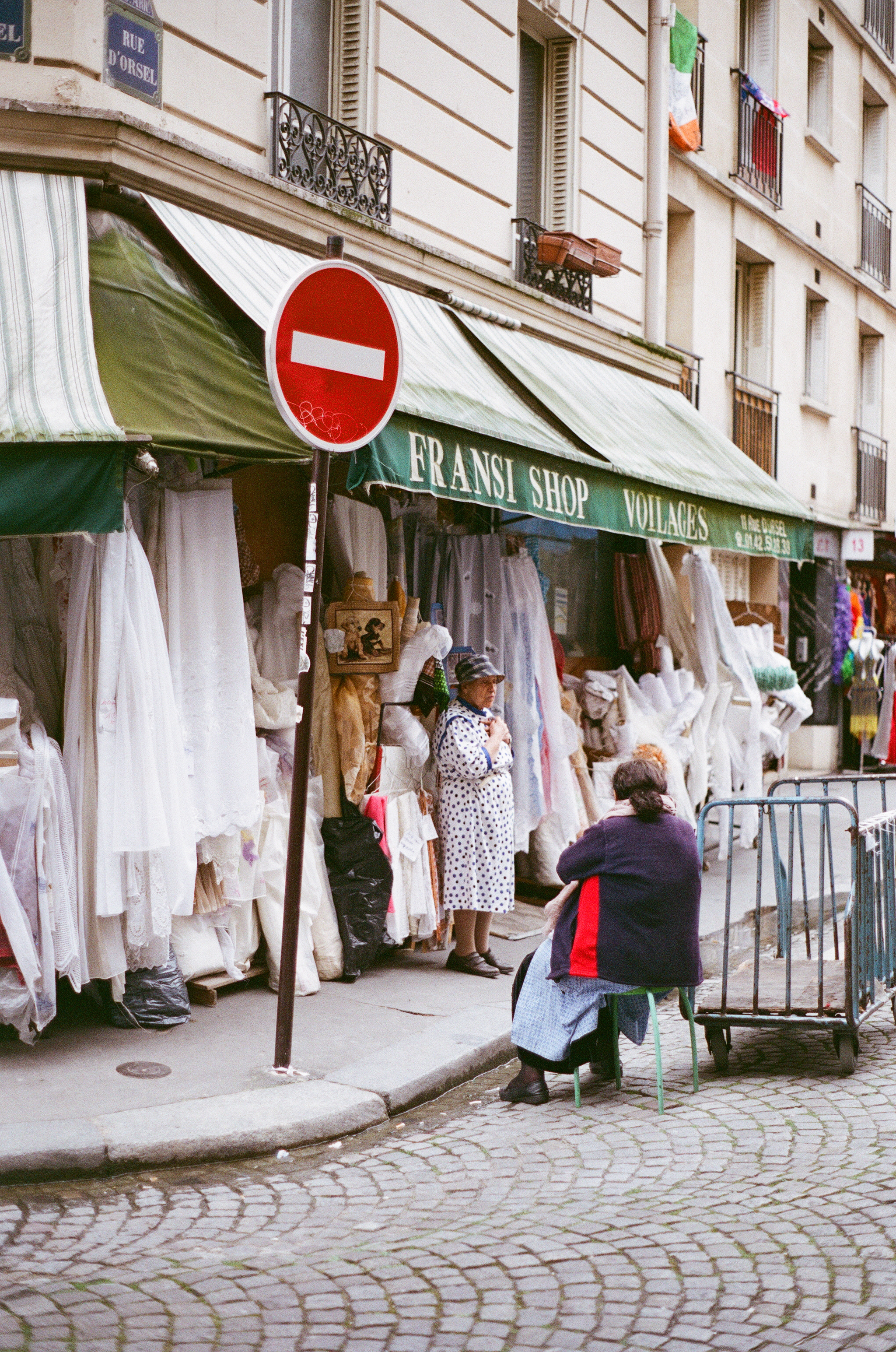 A Lookbook in Paris by Elena Chen // DNAMAG