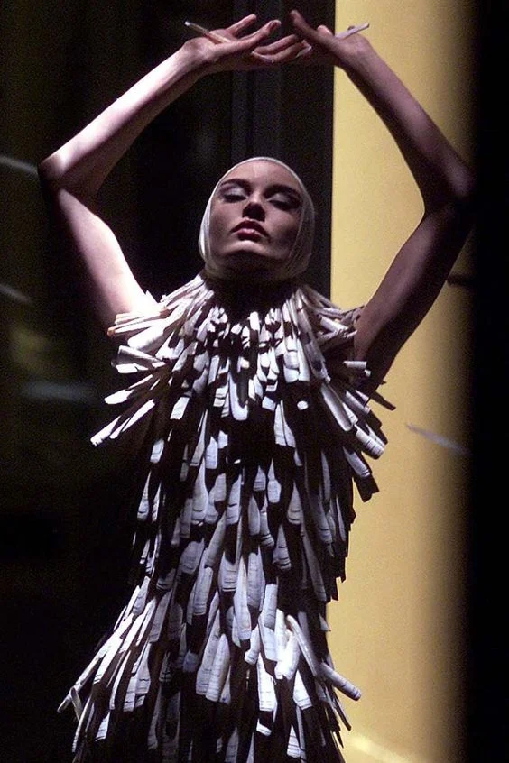 Behind the work of Alexander McQueen // DNAMAG.co
