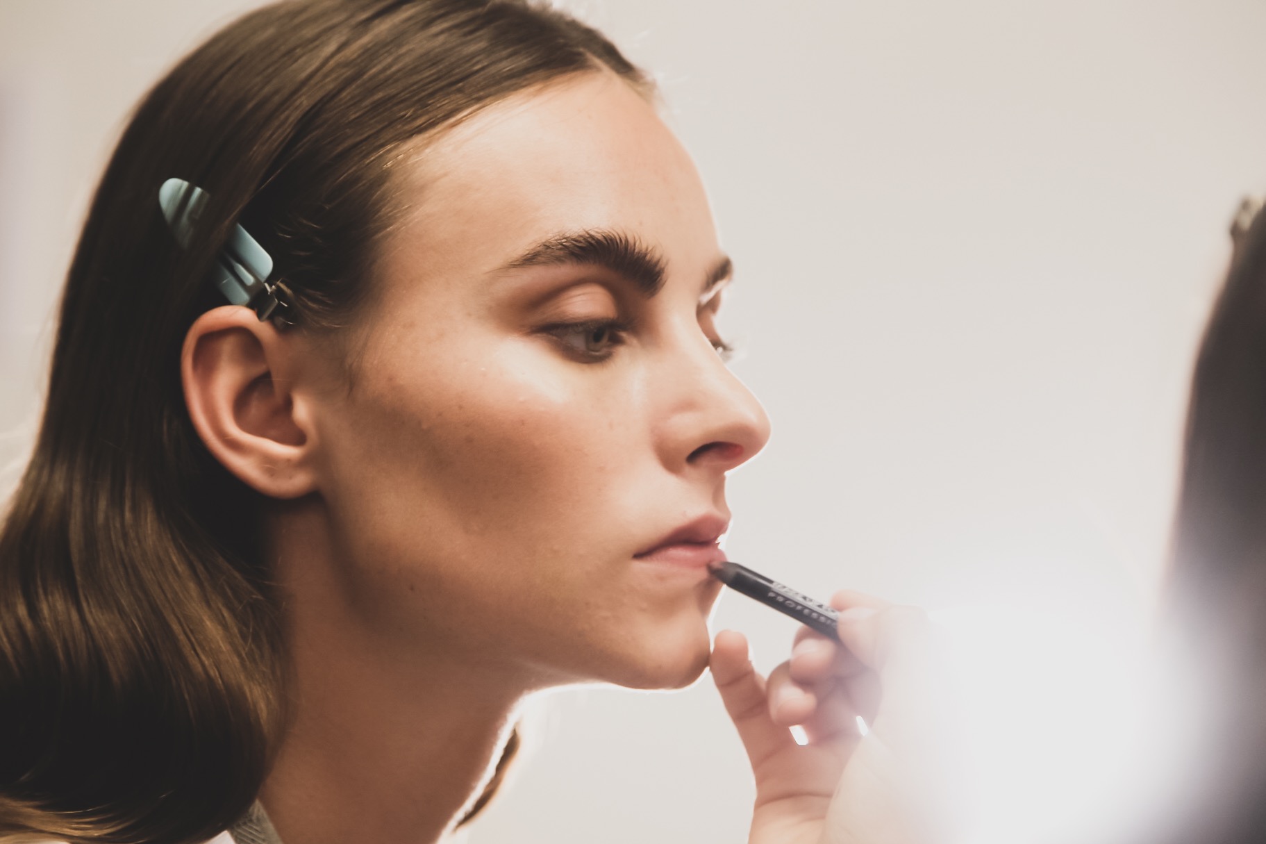 backstage at Noon By Noor SS19 (photo: Veselina Tsankova) // DNAMAG