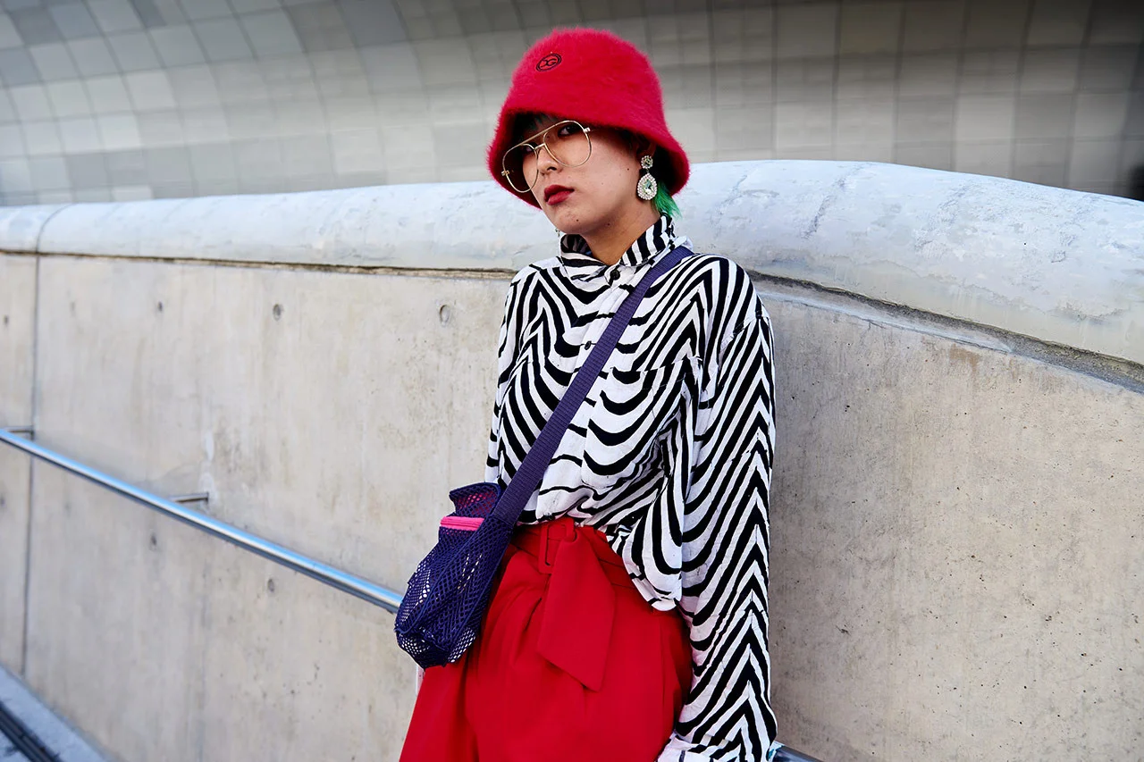 Seoul Fashion Week SS19 Street Style ph: Seunghoong Jeong / Hypebeast KR