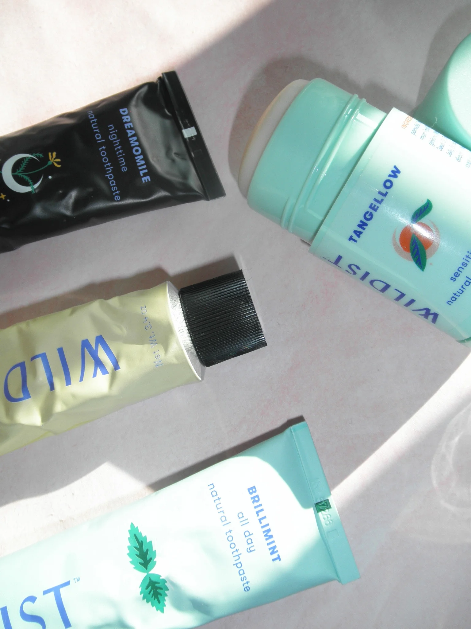 Read our skincare and teeth reviews on The Wildist via DNAMAG