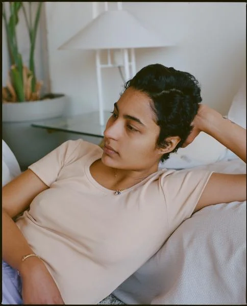 Rib Tee in nude / By Signe