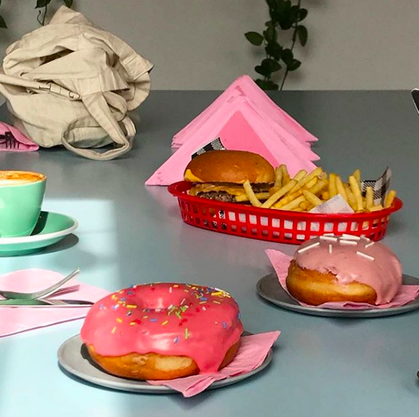 Favorite 5 Instagrams of the Week 🍔 