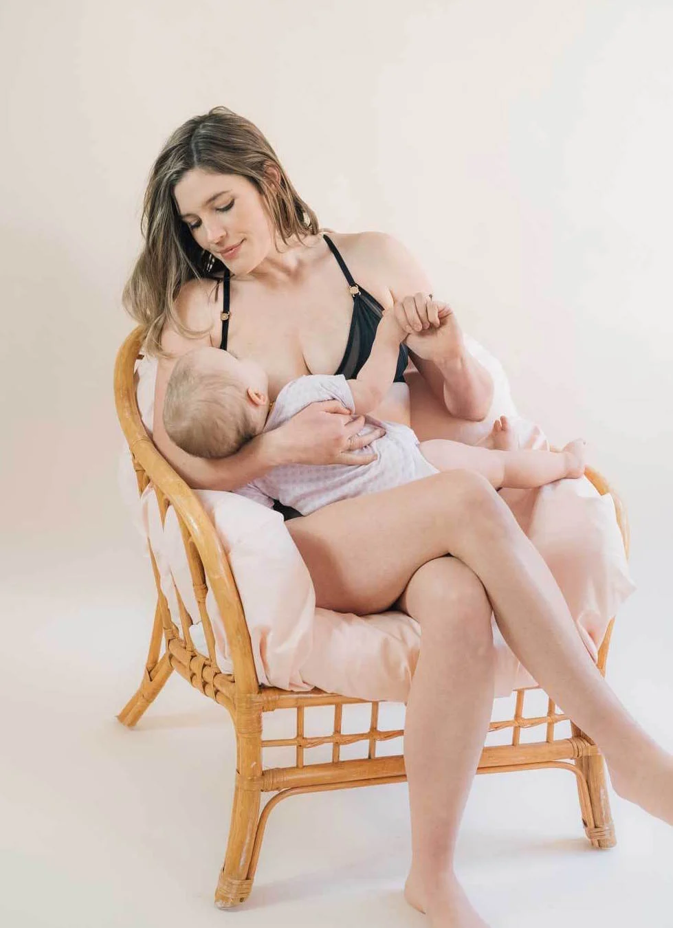 The bra for ladies with babies, Lara Intimates 