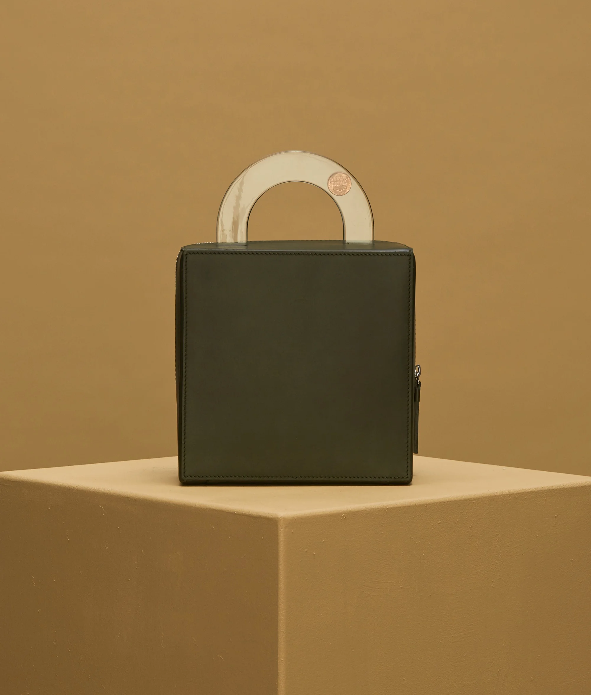 Building Block box bag in dark dust