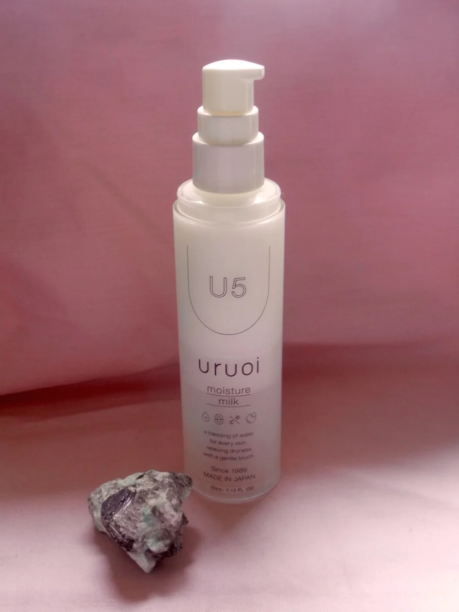 Review of URUOI Skincare; moisture milk