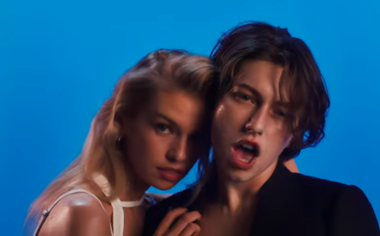 Watch King Princess' New Video "Pain" 