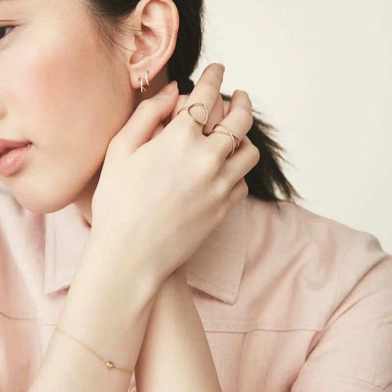 Mejuri is Hiring Creative Director (NYC)