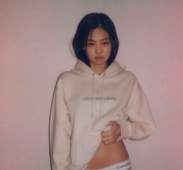 photo: @jennierubyjane  Blackpink’s Jennie in Calvin Klein AD