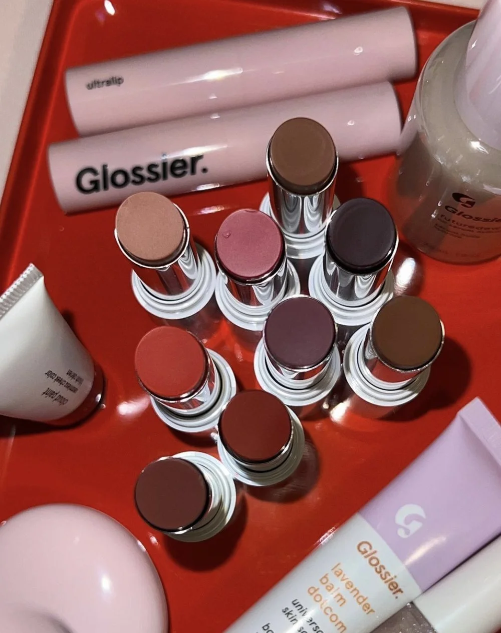 Work It: Glossier is Hiring a Production Artist (NYC)