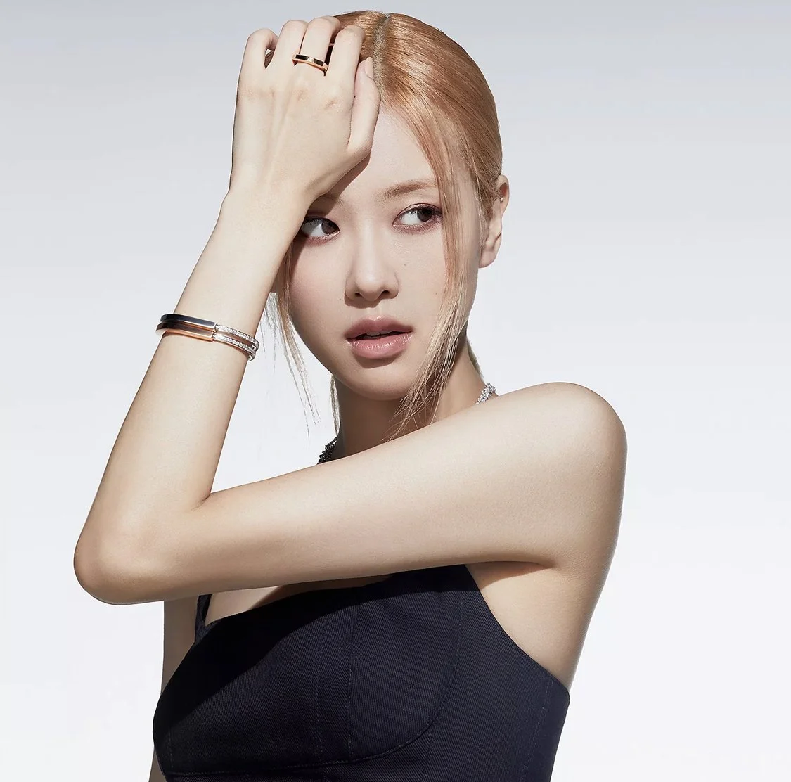 Work It: TIffany &amp; Co is Hiring a Social Graphic Designer (NYC)