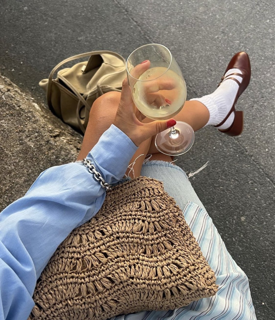 Favorite 5 Instagrams: In Her Shoes — DNAMAG
