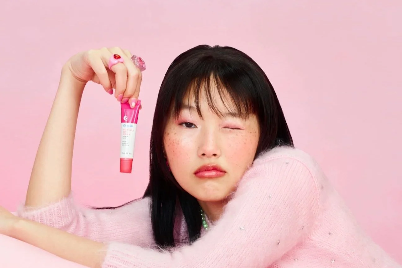 Glossier is Hiring a Community Manager - Contractor/Temp (NYC)