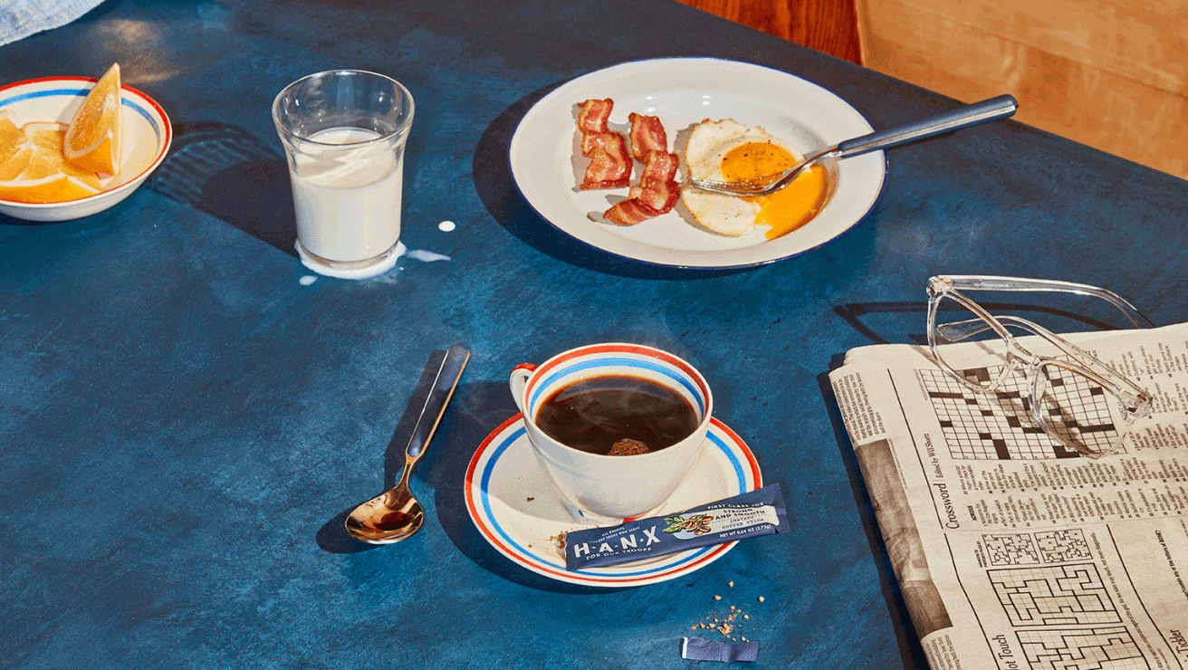 BRAINS Creative Agency is Hiring a Senior Designer (Remote / Los Angeles)