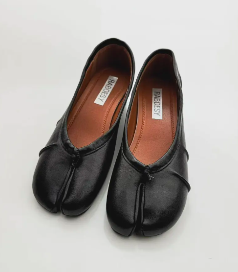 Raboesy - Tabi pumps