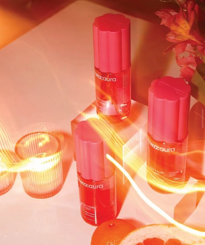 Work It: amika is Hiring a Freelance Senior Art Director (Brooklyn, NY/Hybrid)