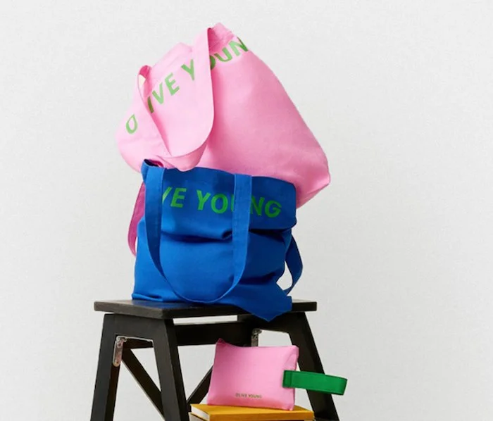 olive young totes
