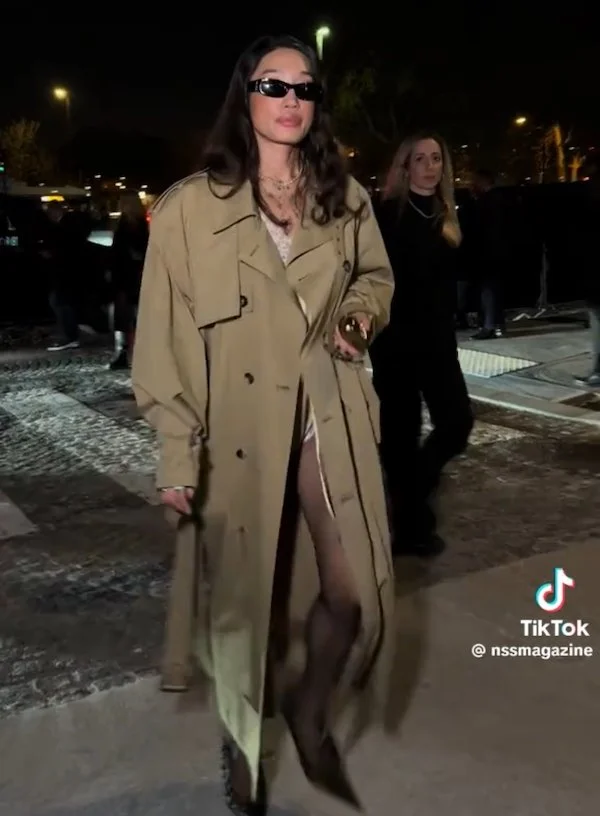 Paris Fashion Week street style