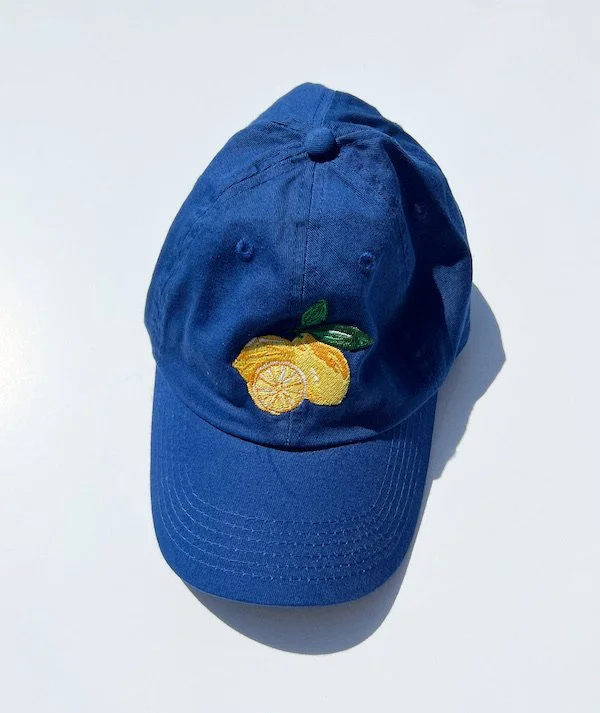 Lisa Says Gah cap