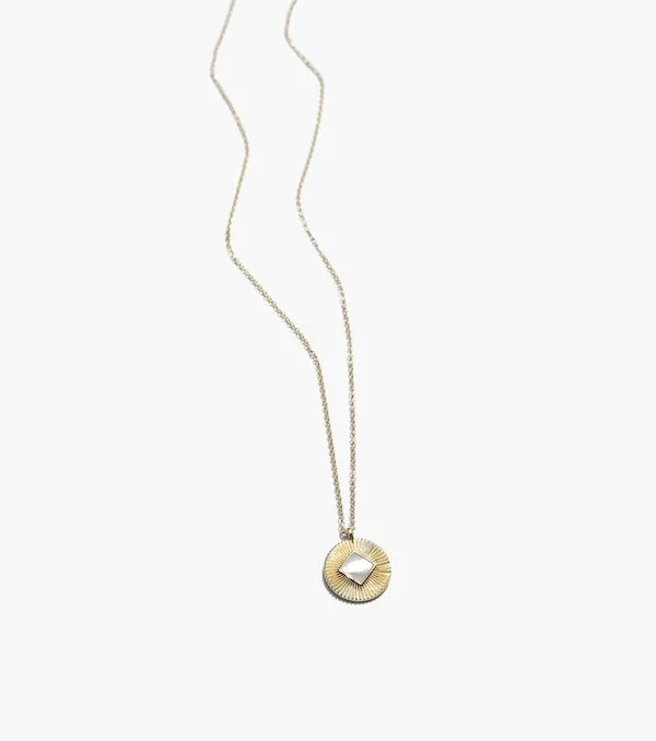 Muns Hito Necklace