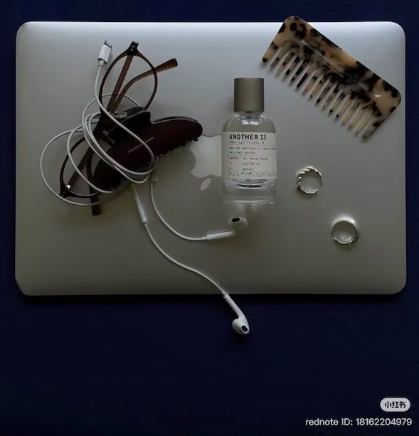 rednote laptop aesthetic