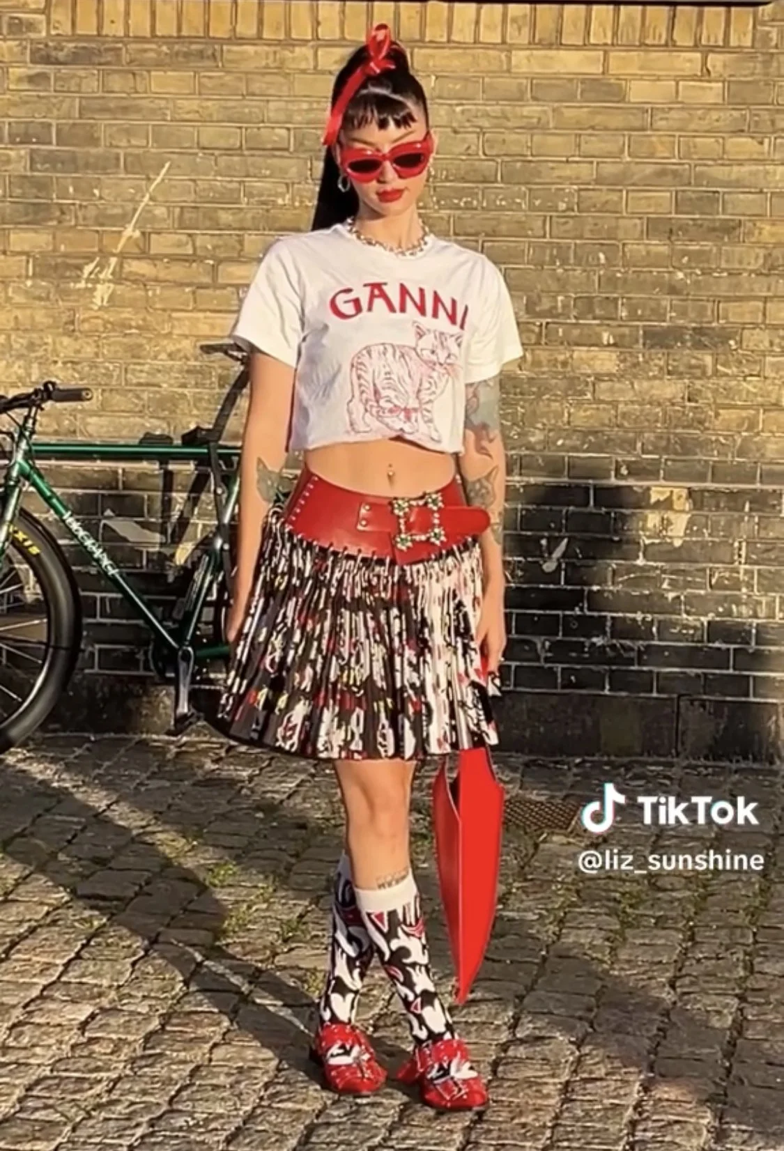 @liz_sunshine