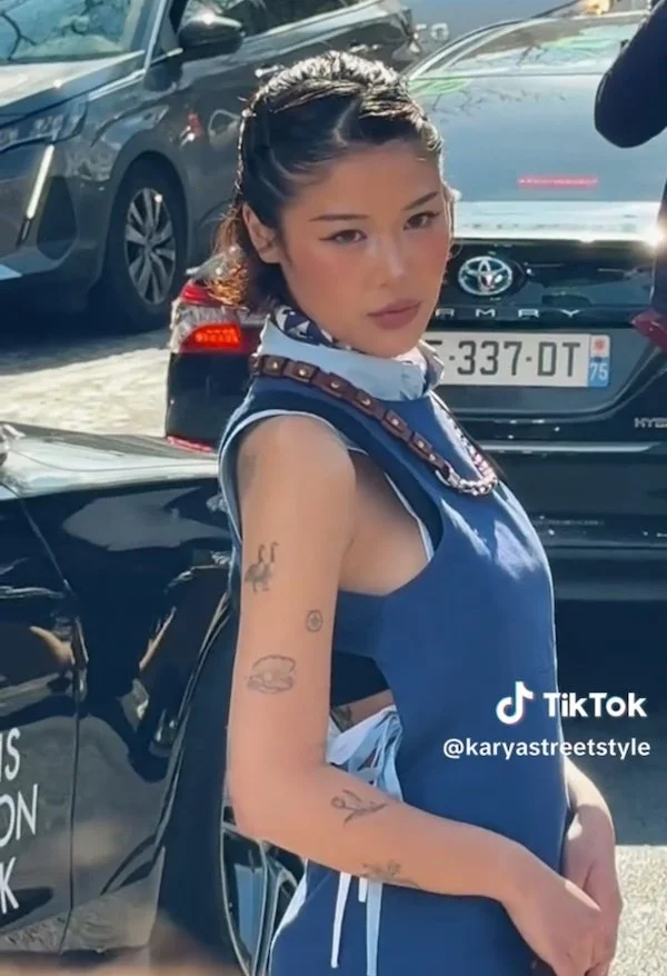 Paris Fashion Week street style