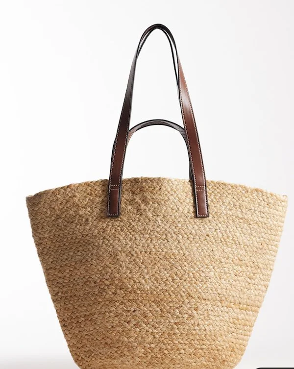 Accessorize - straw bucket tote