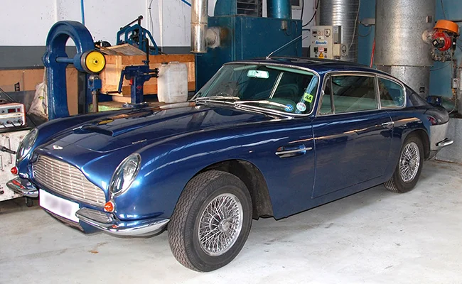 aston-martin.jpg