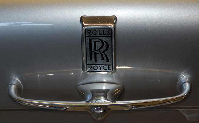 rolls-royce-trunk.jpg