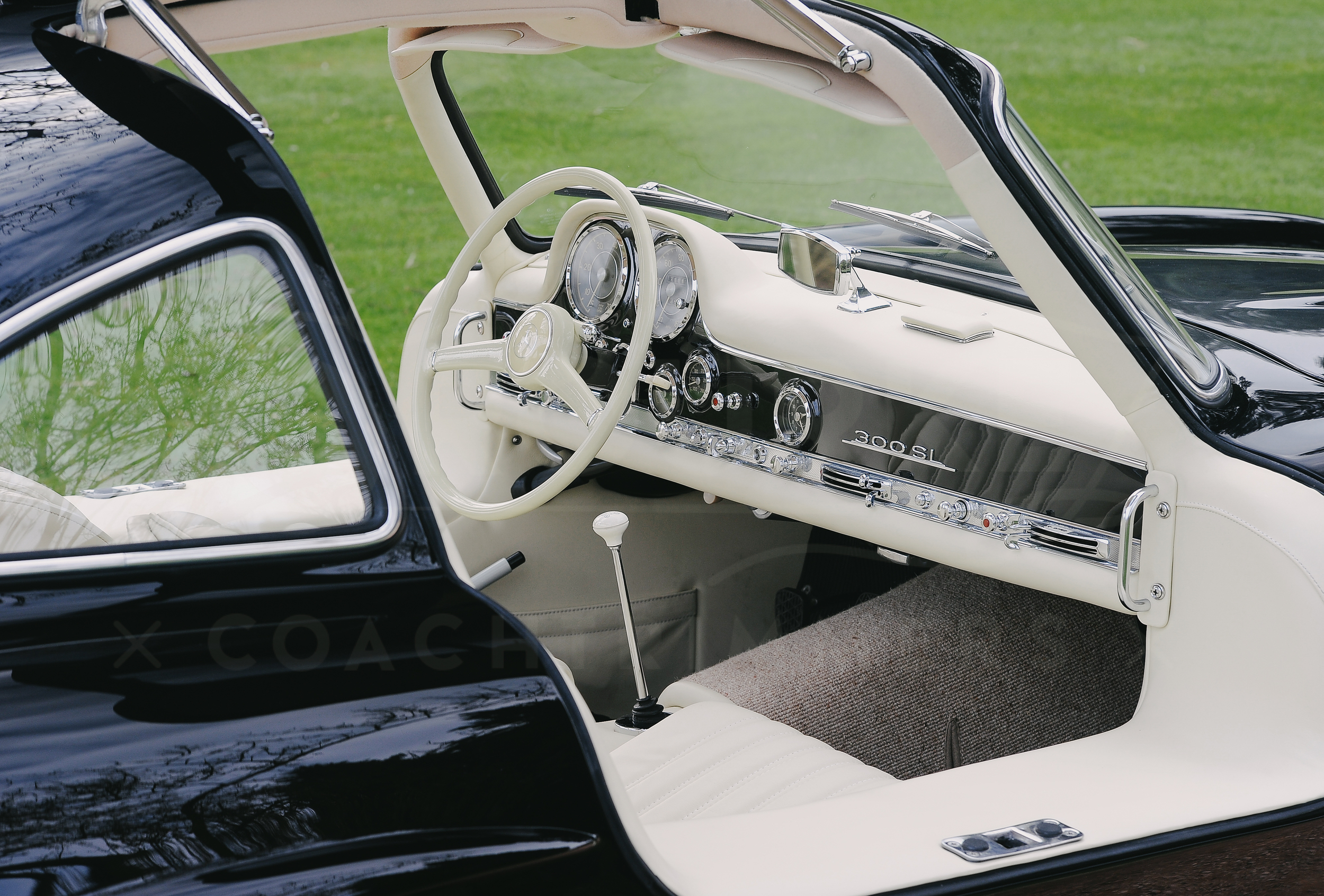 o-rourke-coachtrimmers-mercedes-gullwing-300-sl-1.jpg