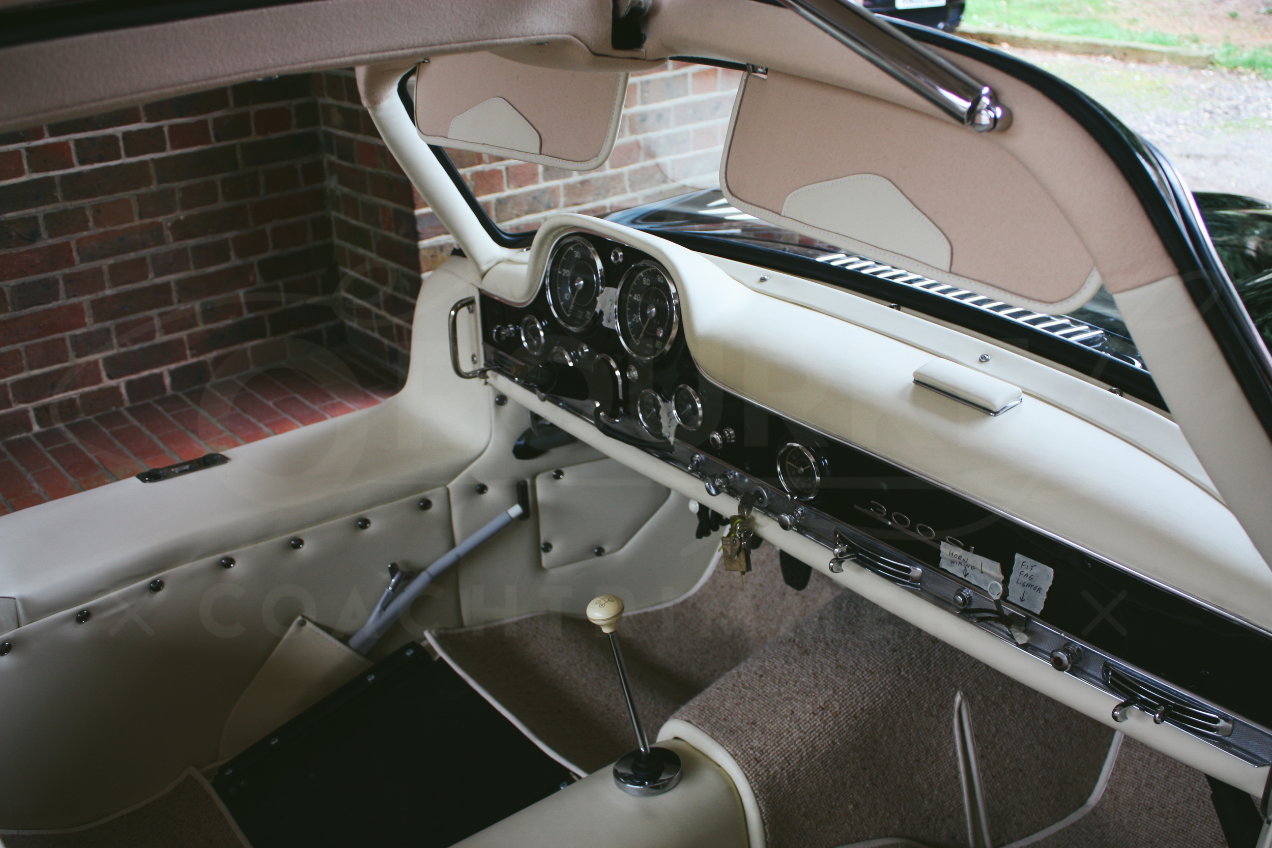 o-rourke-coachtrimmers-mercedes-gullwing-300-sl-1-0-1.jpg