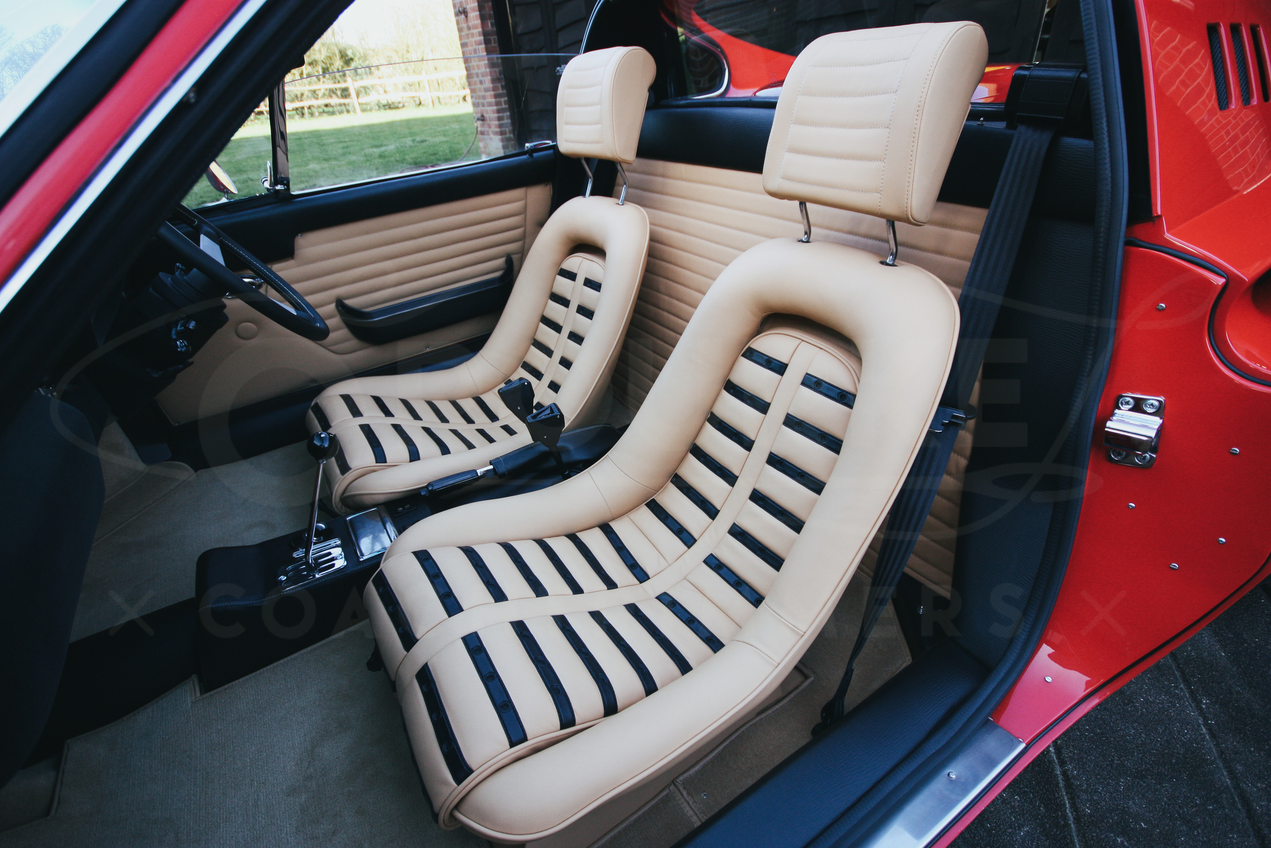 o-rourke-coachtrimmers-ferrari-246-dino-gts-flairs-and-chairs-5.jpg