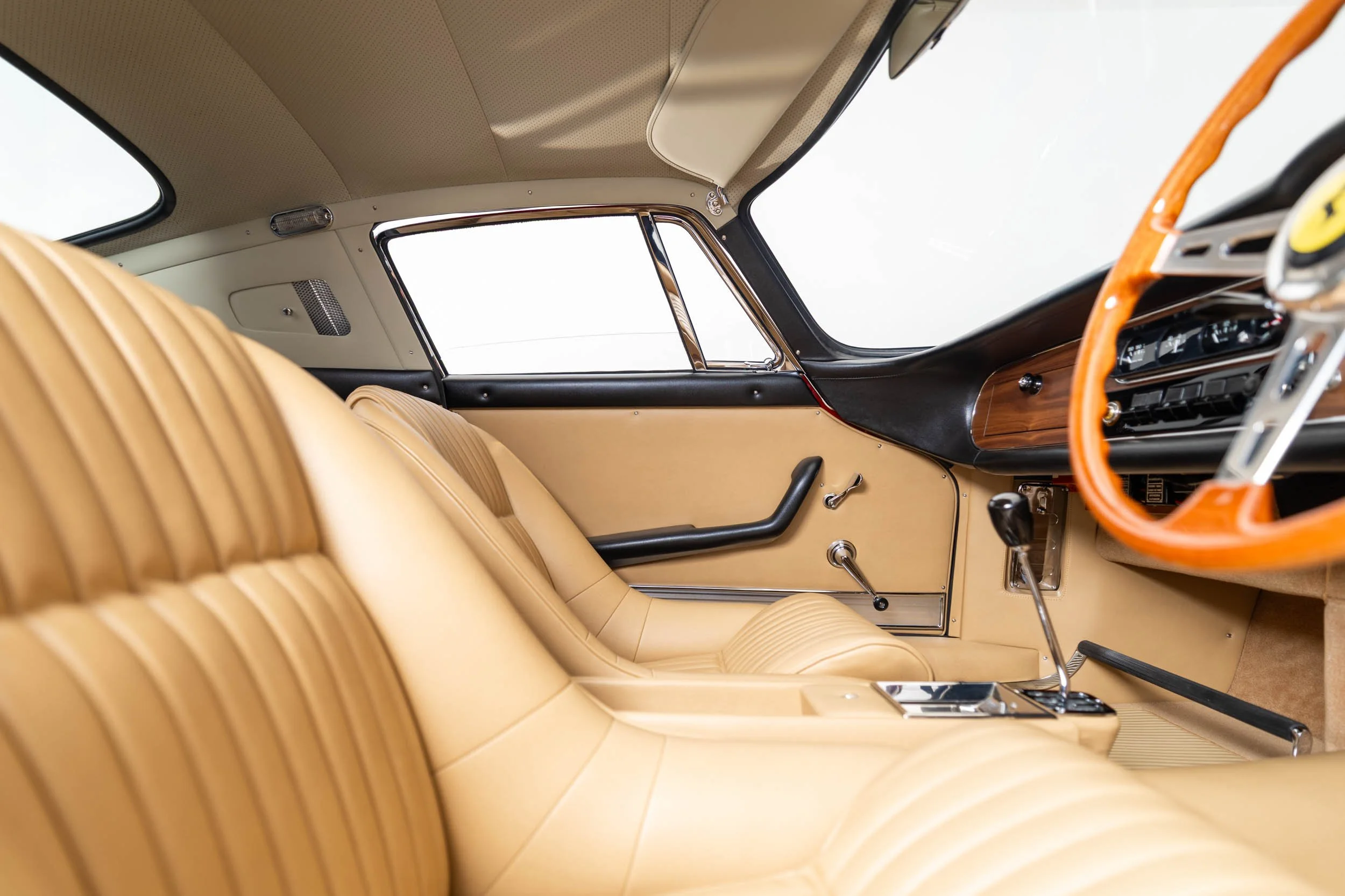 275 GTB-2.jpg
