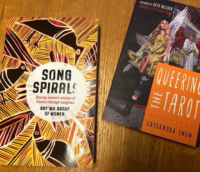 Because what I definitely need is more books on my TBR pile... 🙃📚 #queeringthetarot #songspirals #whatimreading