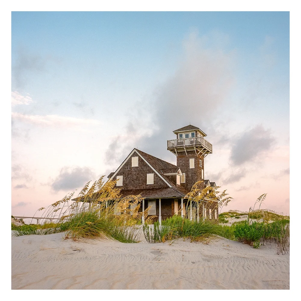 Portra 400 - there's no substitute.

#mamiya6 #portra400 #thefindlab