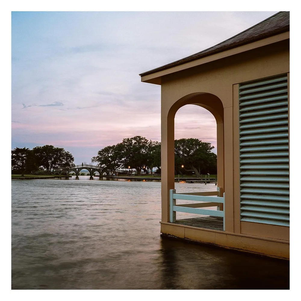 An evening in Corolla. 

#mamiya6 #portra400 #thefindlab