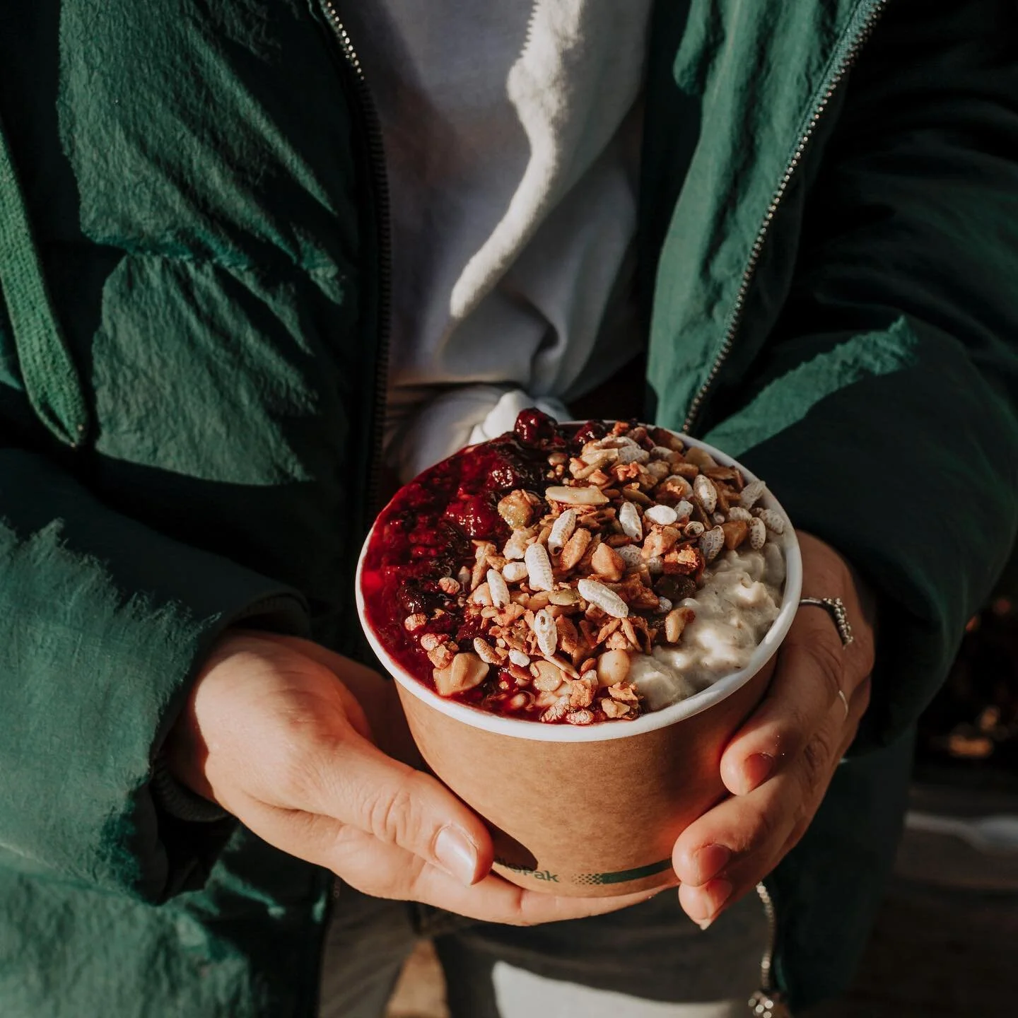 This Saturday get down to @fitstop_jolimont where we will be serving up our famous porridge plus @pressed_earth