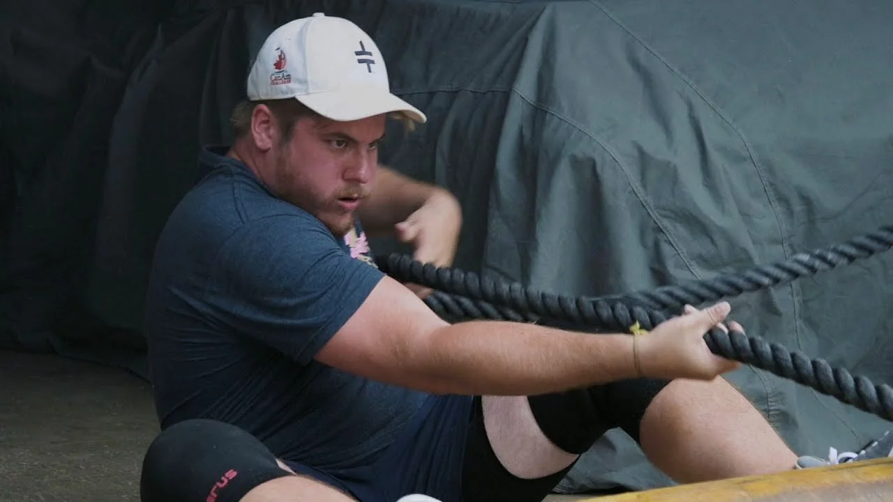 Showcase: Powerlifter montage.