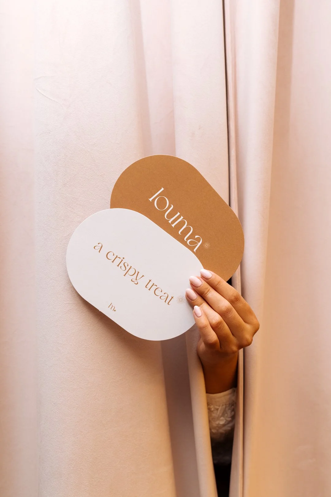 Louma — logo, drukwerk & website