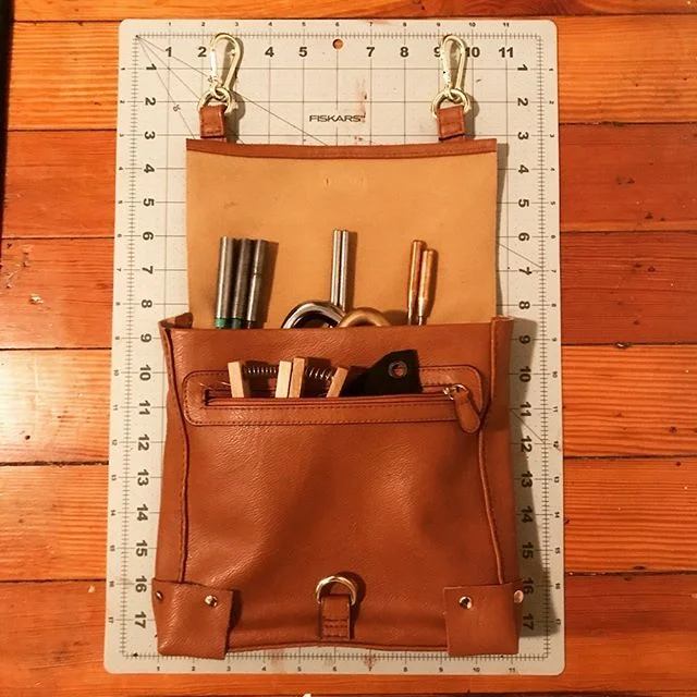 13 June 2019
Tried out a new design for a triangle bag this week using a repurposed @target handbag from the thrift store. &mdash;
#triangle #percussion #music #drums #thrifting #bullseye