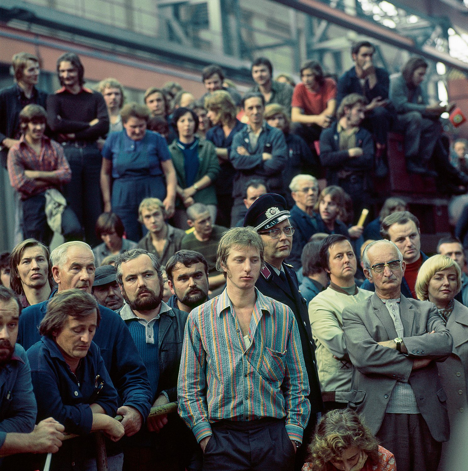 THEATERPRODUKTION »Zwischen Träumen und Wachen – Einblicke in das geteilte Deutschland«