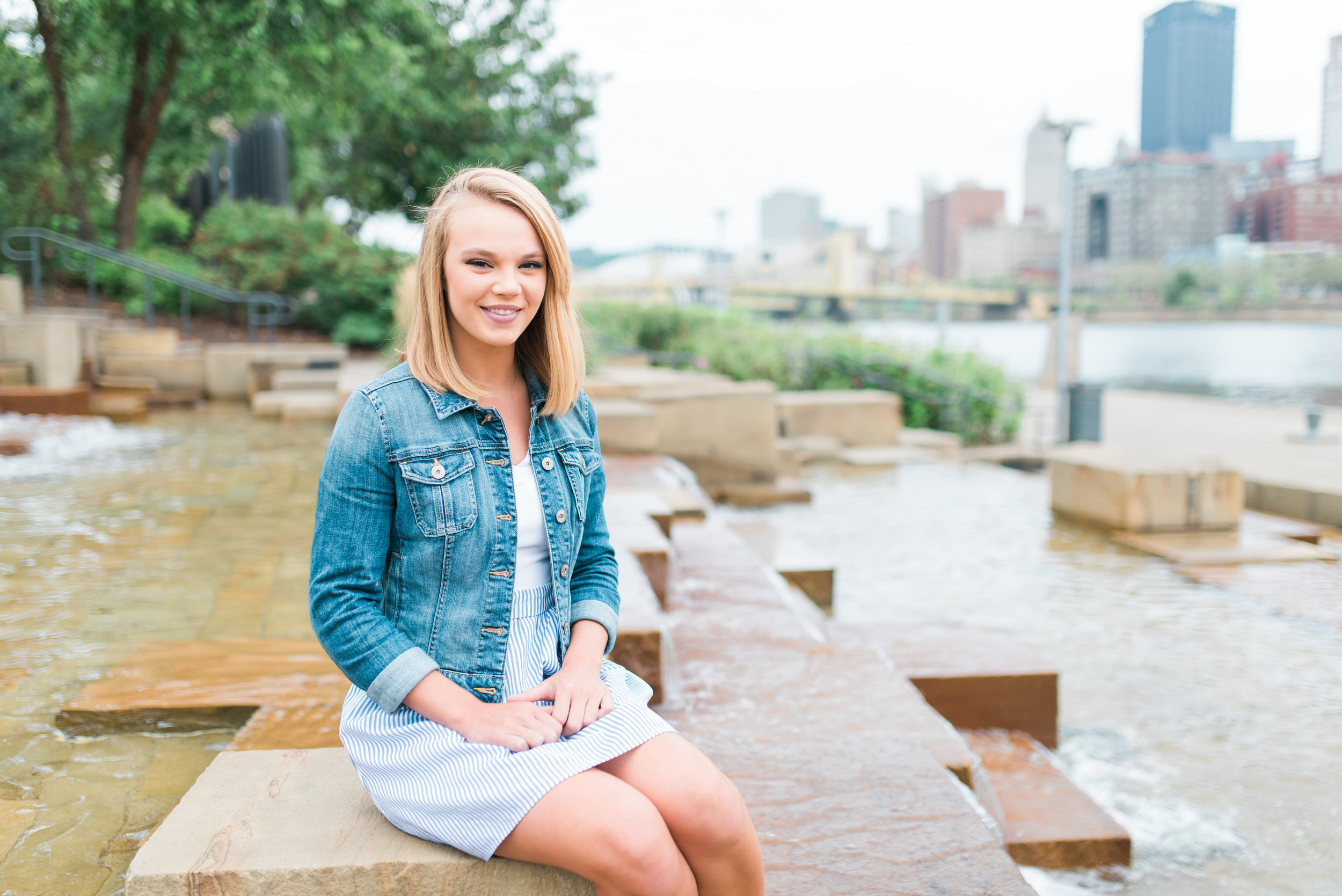 Molly Senior Portraits | North Shore Pittsburgh Senior Pictures 