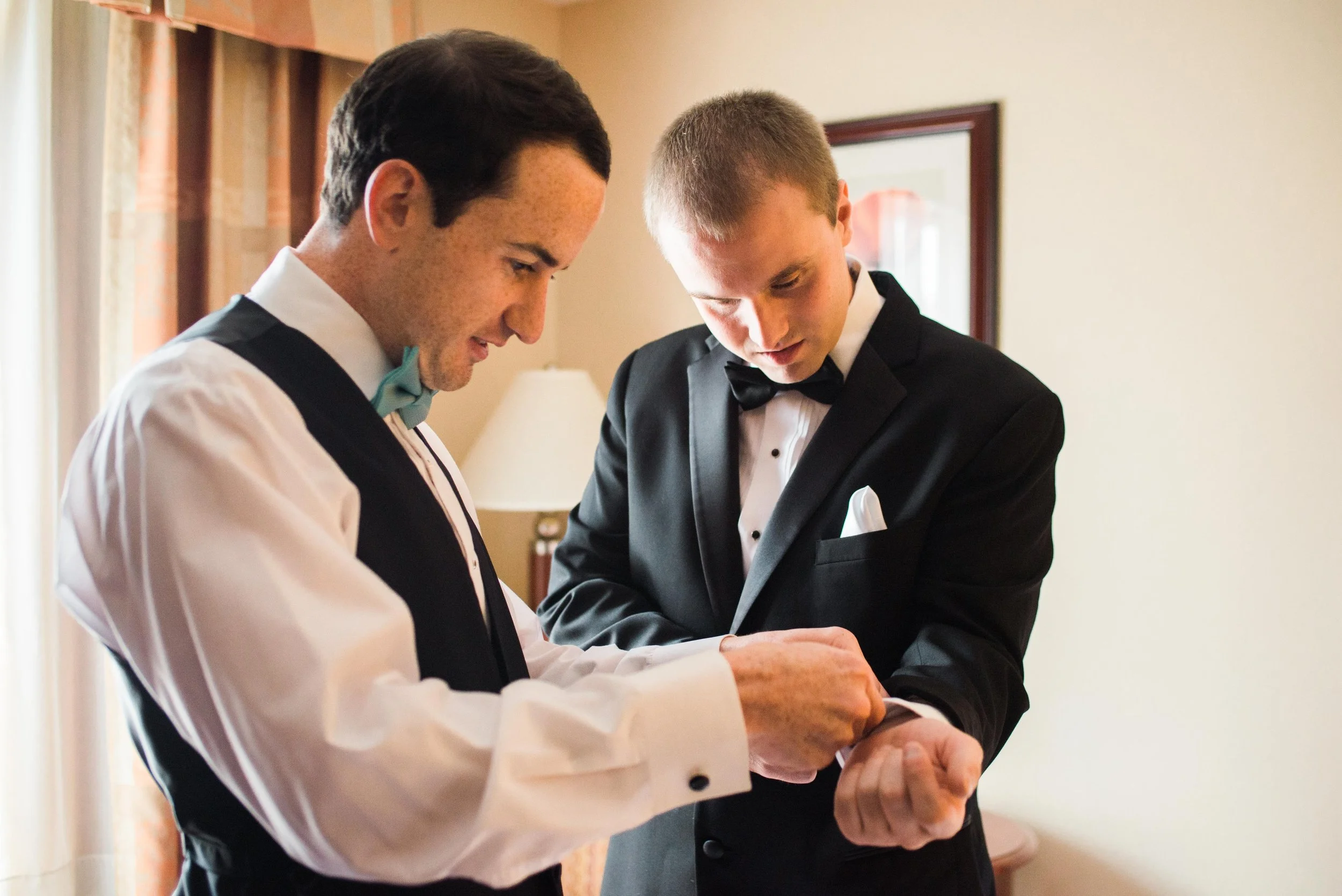 pittsburgh wedding photographers heinz chapel